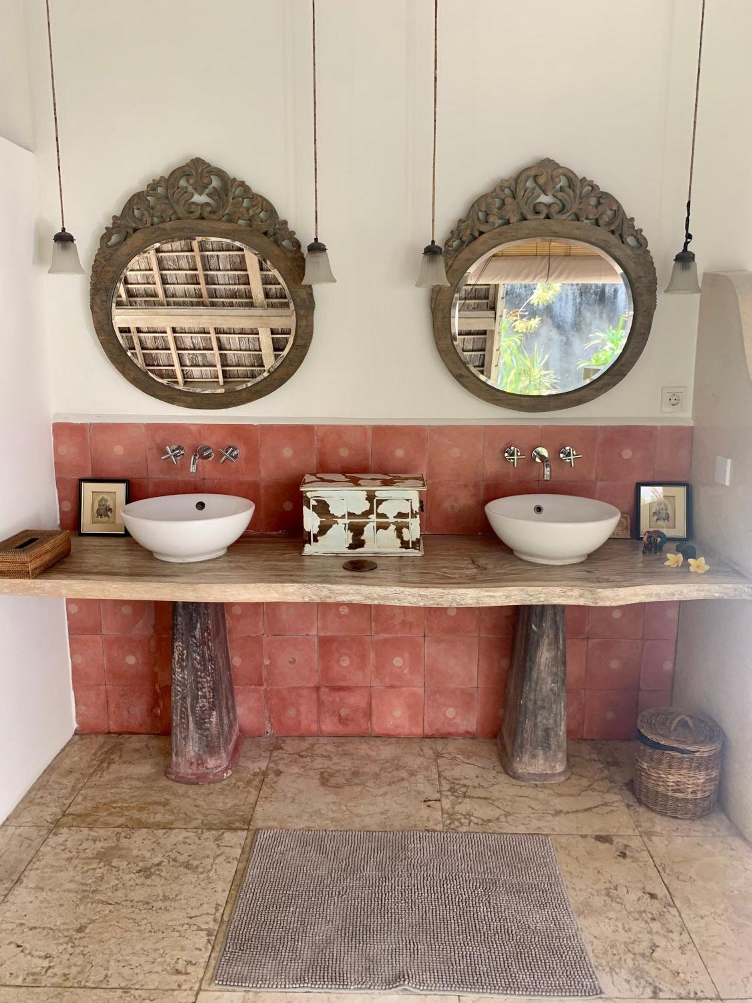 Unique 3Br Villa With Pool 5 Minute Walk To The Pererenan Beach Canggu  Bagian luar foto
