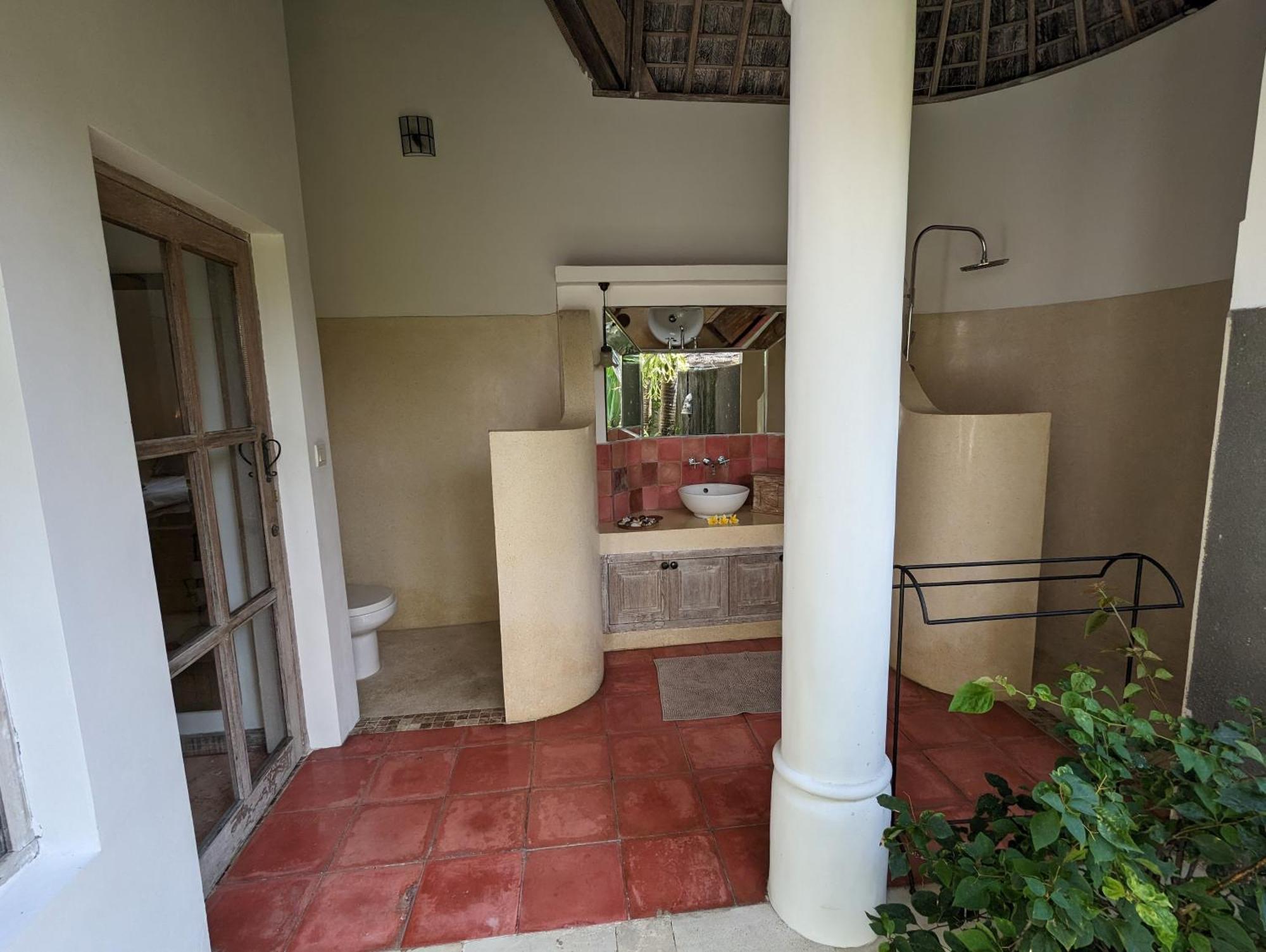 Unique 3Br Villa With Pool 5 Minute Walk To The Pererenan Beach Canggu  Bagian luar foto